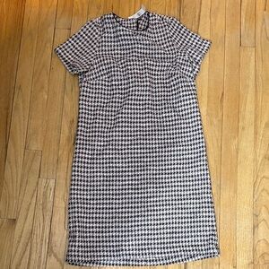 Ann Taylor Black and White Houndstooth Midi Dress